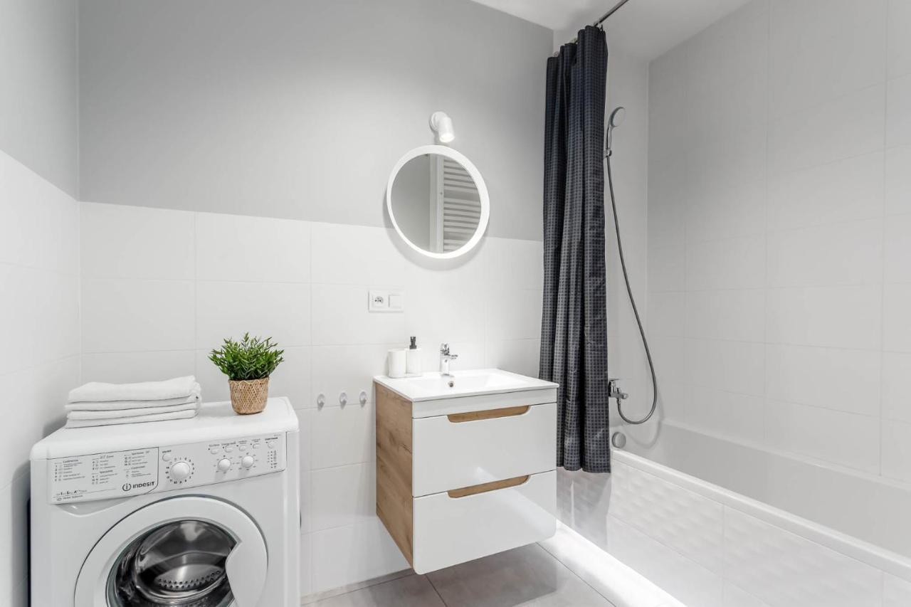 Chill Apartments Mokotow Business Center Varsó Kültér fotó
