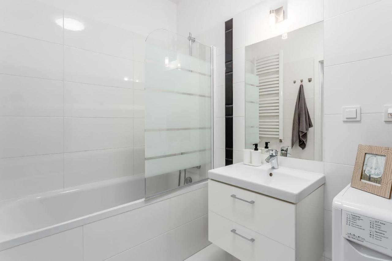 Chill Apartments Mokotow Business Center Varsó Kültér fotó
